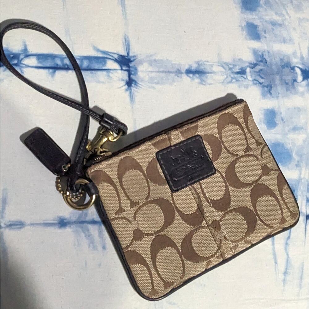 Coach Signature C Zippered Wristlet Pouch Bag Purse Dark Brown Women's Size OS